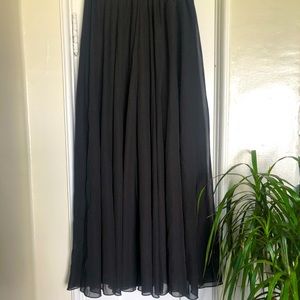 Women’s Ankle Length Pleated Maxi Chiffon Skirt